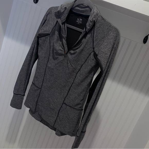 Champion Semi Fitted Half Zip Vented Long Sleeve - Picture 11 of 12